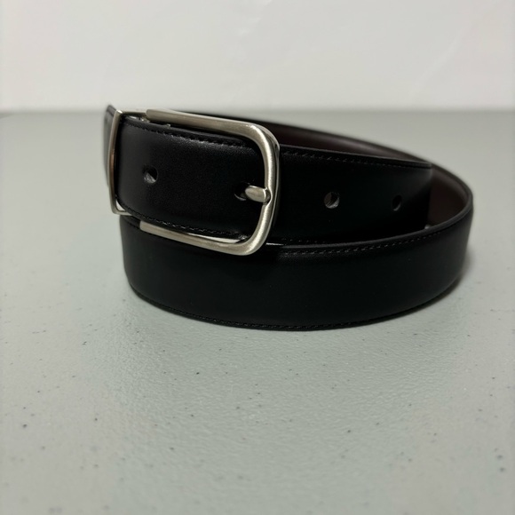 Perry Ellis Men's Reversible Belt Faux Leather Black Brown Dress Size 28 - Picture 1 of 8